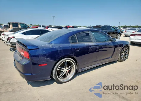 2013 Dodge Charger Srt-8 z USA, uszkodzony, nr VIN 2C3CDXEJ4DH586736